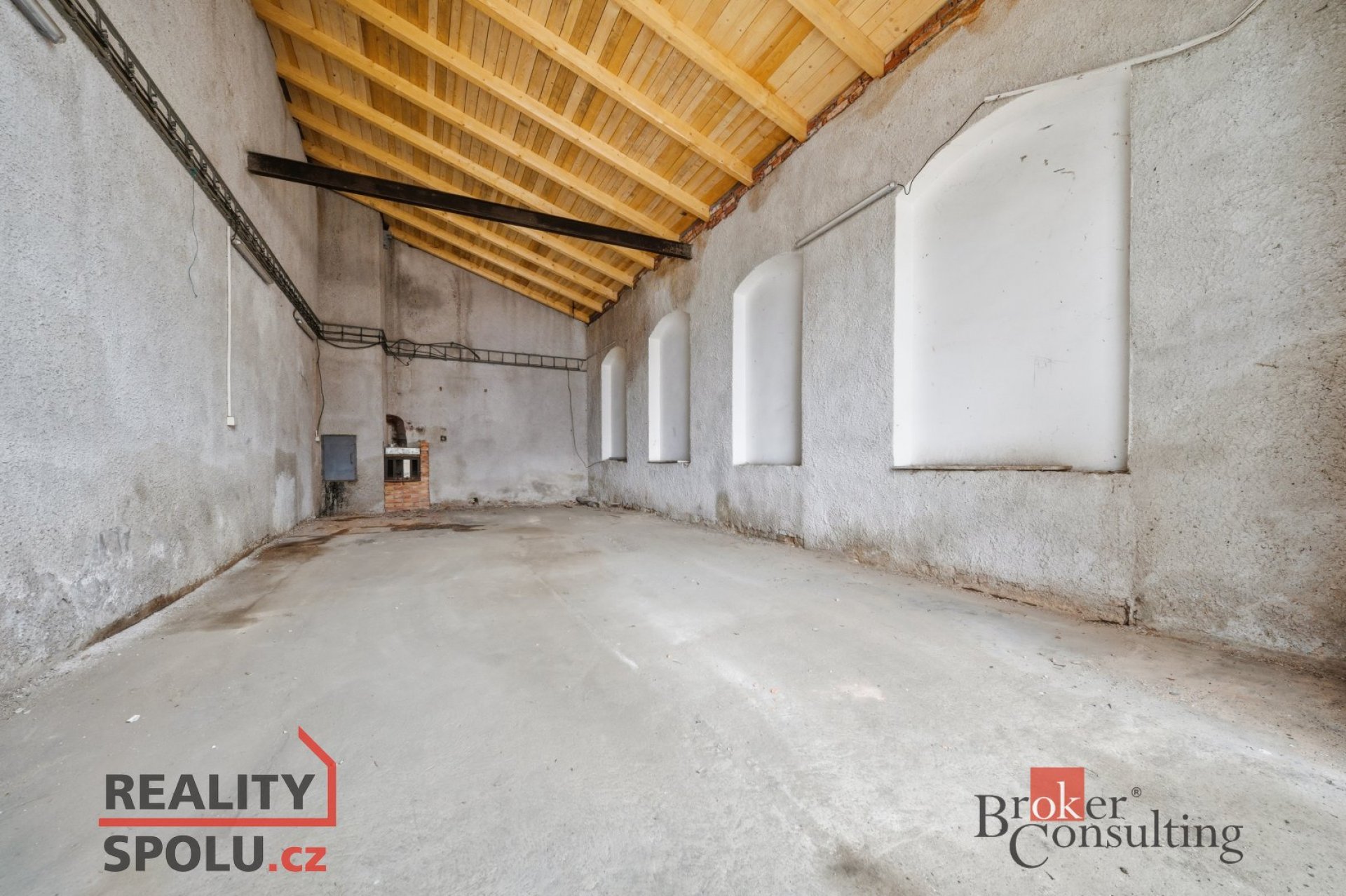 Pronájem, komerční/sklad, 75 m2, Stěžery  [ID 82125]