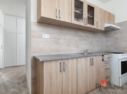 Pronájem bytu, 2+1, 56 m²