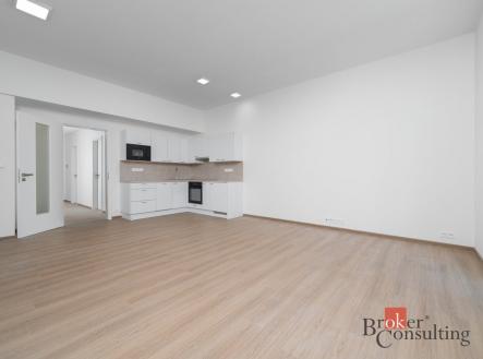 Pronájem bytu, 1+kk, 50 m²