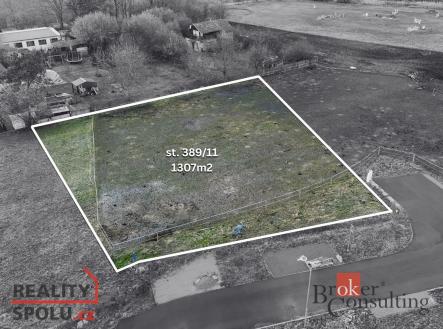 Prodej pozemku pro bydlení, 1 307 m²