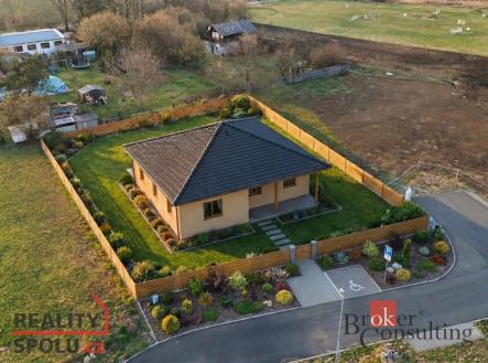 Prodej pozemku pro bydlení, 1 307 m²