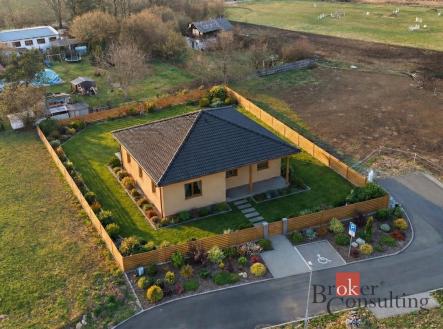 Prodej pozemku pro bydlení, 1 307 m²