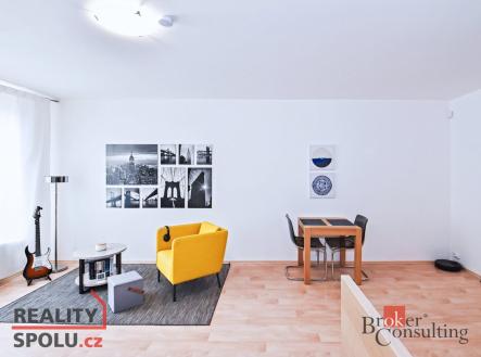 Pronájem bytu, 1+kk, 40 m²