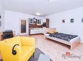 Pronájem bytu, 1+kk, 40 m²