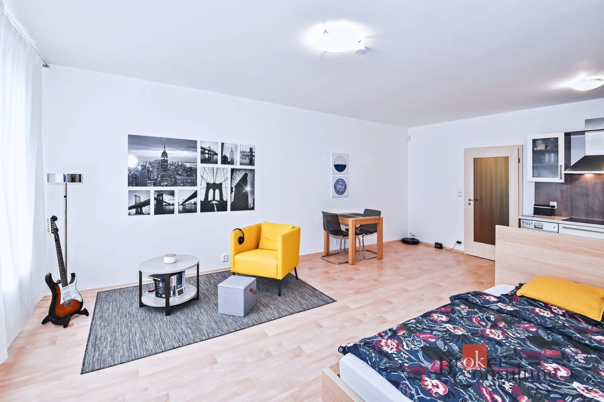 Pronájem bytu 1+kk, 40 m2, Praha 9 Prosek, ul. Trmická, parkovací stání