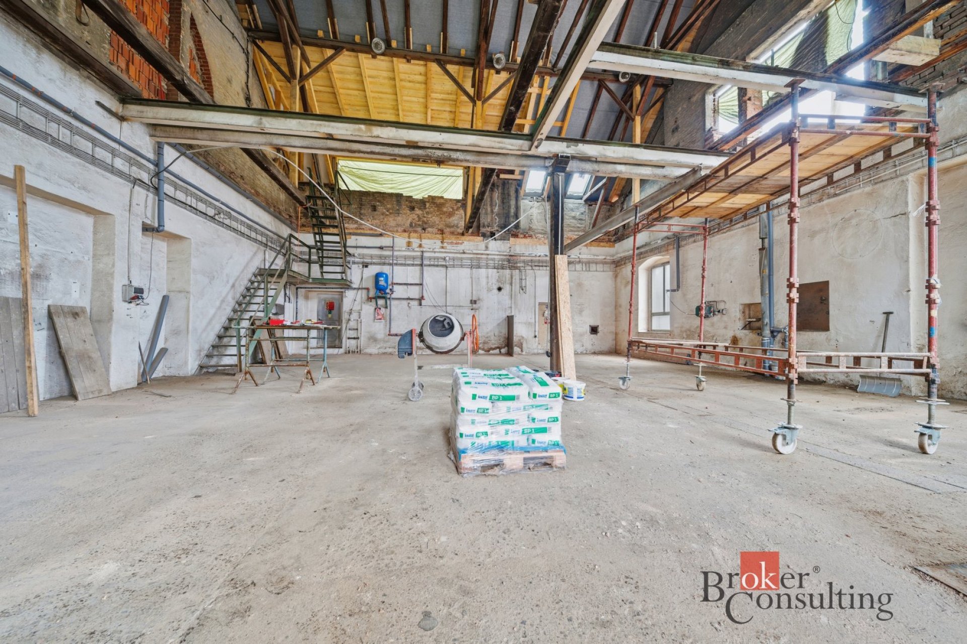 Pronájem, komerční/sklad, 146 m2, Stěžery  [ID 82122]