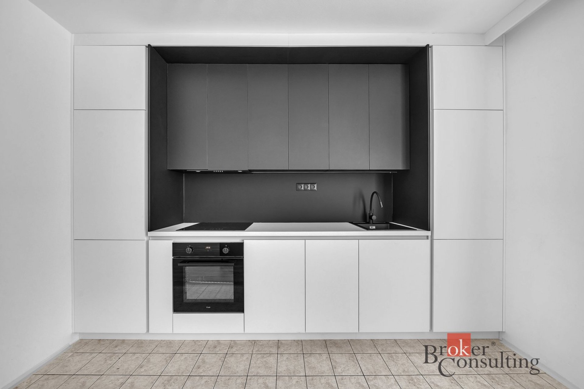 Pronájem, byty/2+kk, 52 m2, Pražská třída 771/19, Kukleny, 50004 Hradec Králové, Hradec Králové [ID 