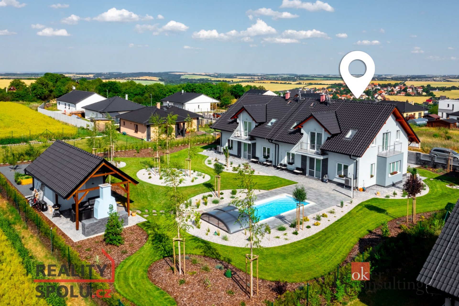 Rodinný dům s bazénem