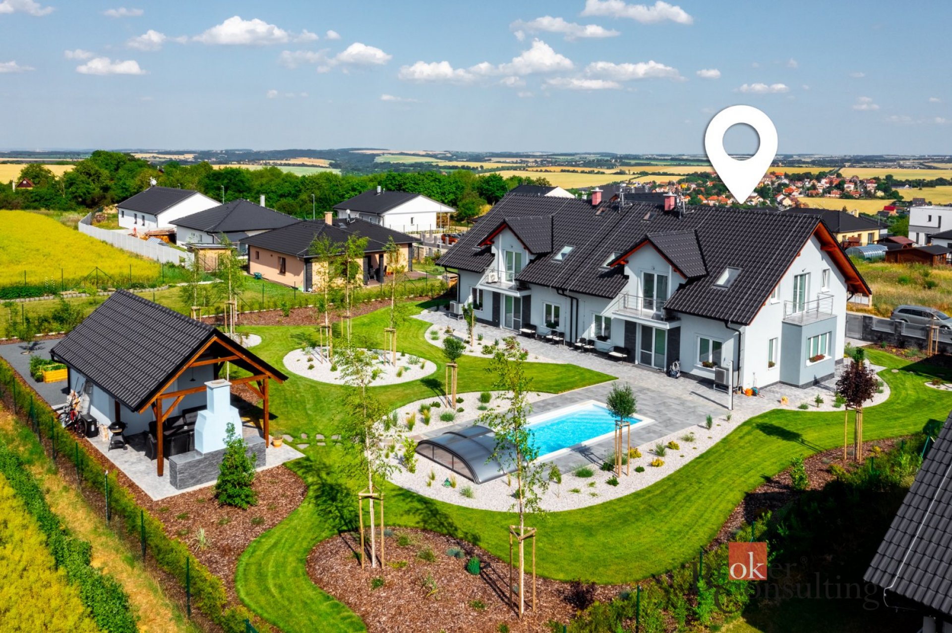 Rodinný dům s bazénem