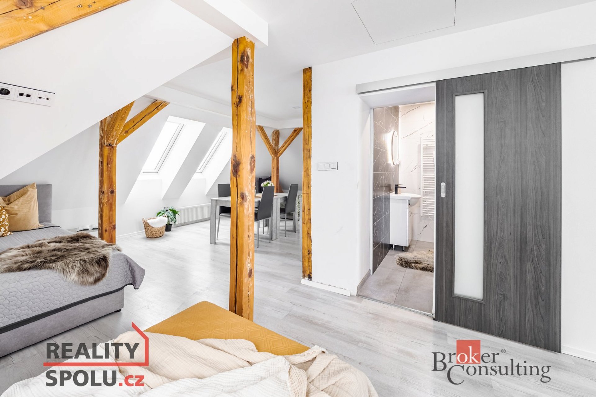 Prodej, komerční/činžovní dům, 186 m2, Nový Bor , Česká Lípa [ID 80148]