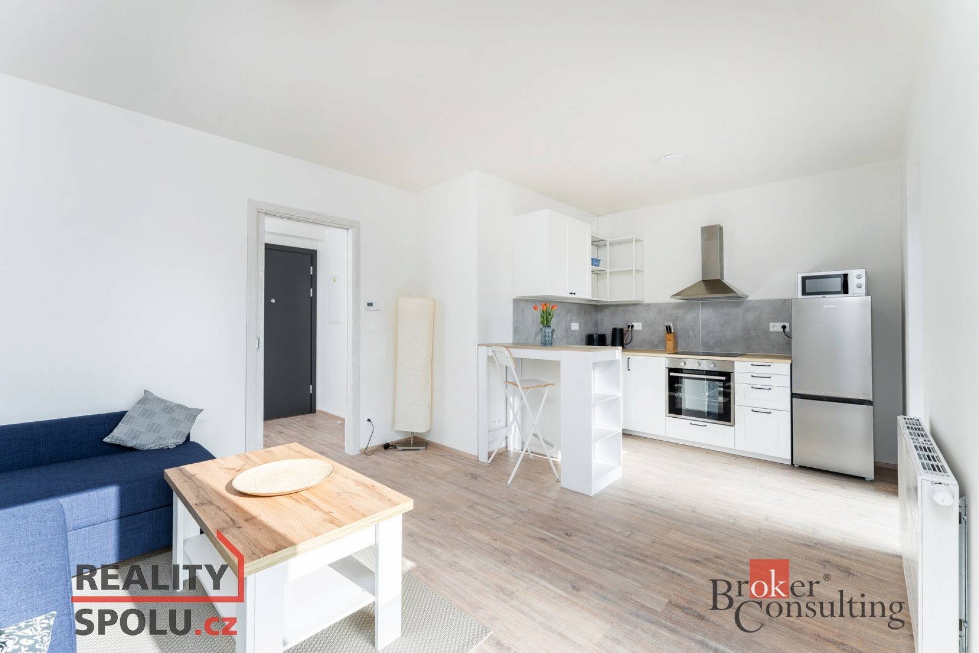 Světlý byt 1+kk v novostavbě s parkováním, Hořovice