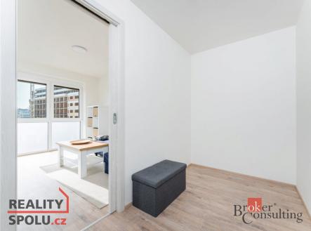 Pronájem bytu, 1+kk, 31 m²