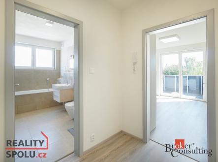 Pronájem bytu, 1+kk, 37 m²