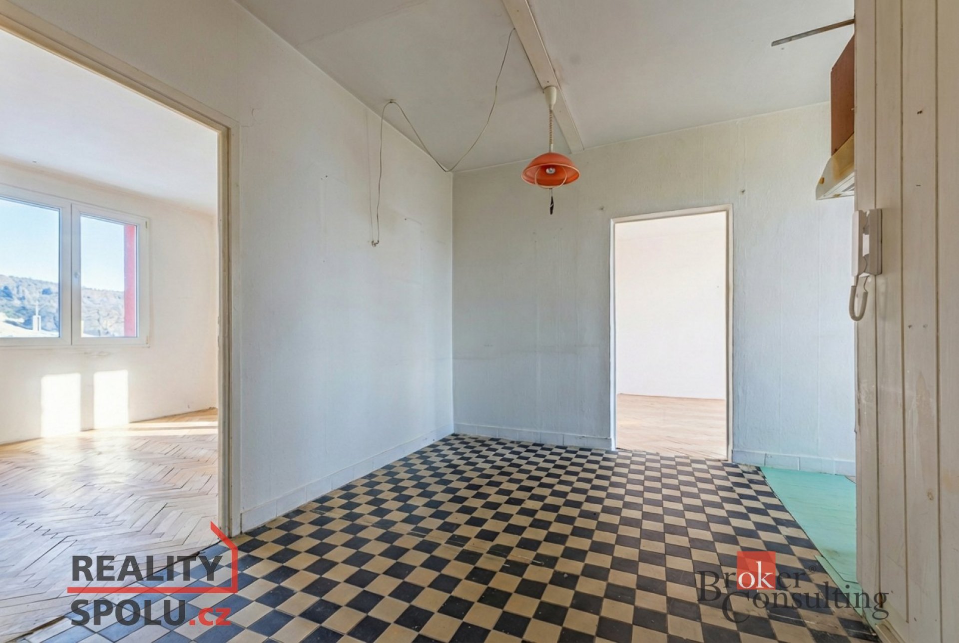 Prodej, byty/2+1, 49 m2, Pod Makovým vrchem 479, 34562 Holýšov, Plzeň-jih [ID 82077]