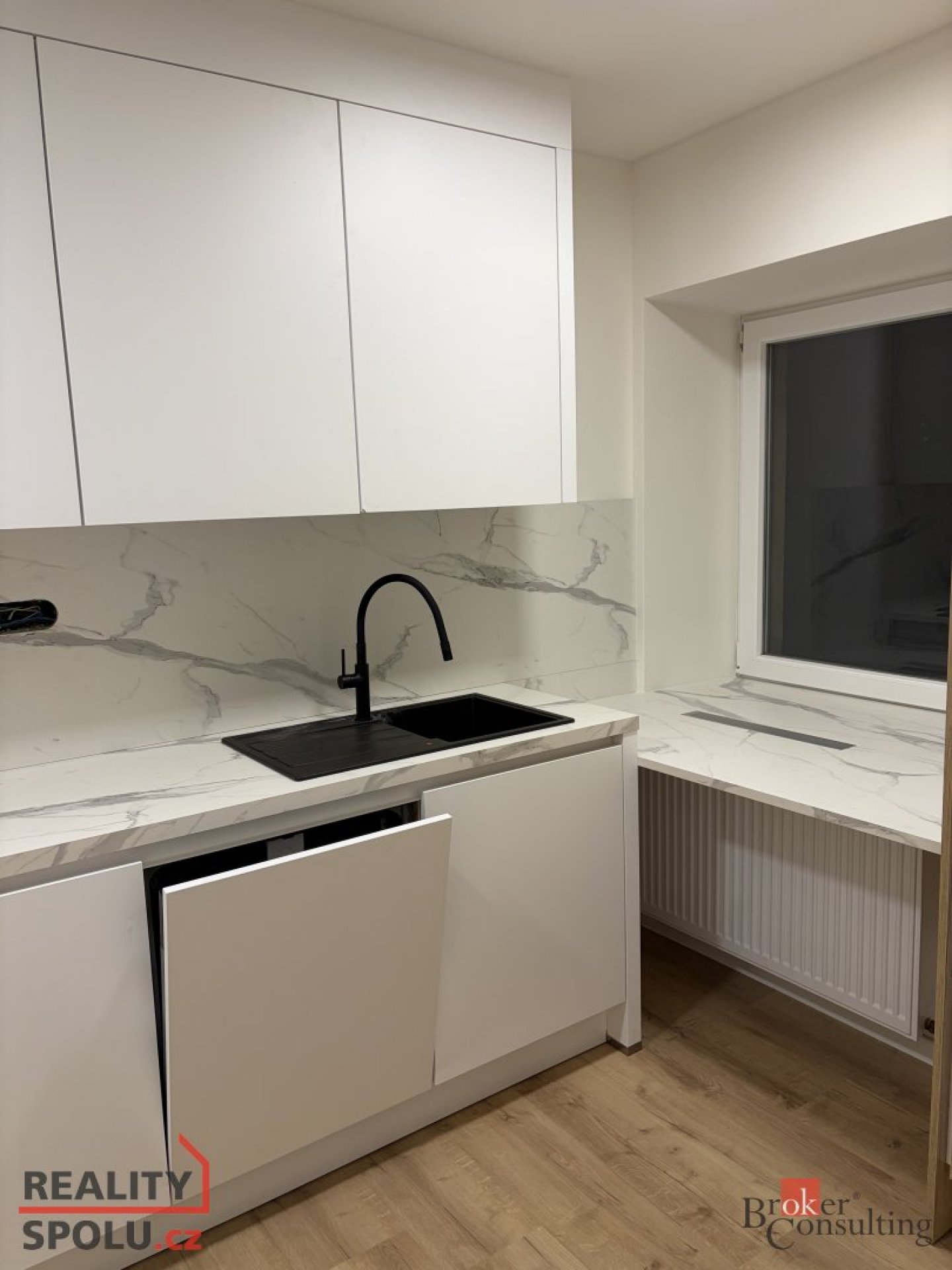Pronájem prostorného bytu 3kk