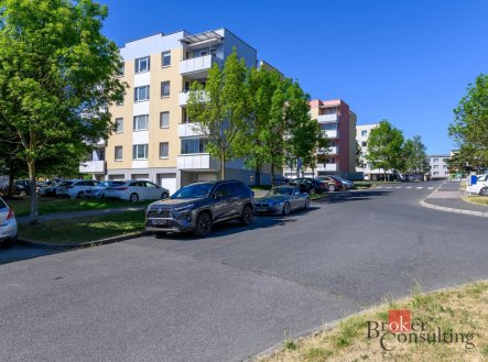 Prodej prostorného bytu 3+1, ulice Luční, výměra 92m2 s balkónem