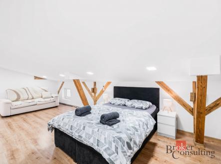 Pronájem bytu, 1+1, 42 m²