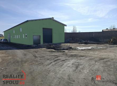 Pronájem komerčního objektu, sklad, 330 m²