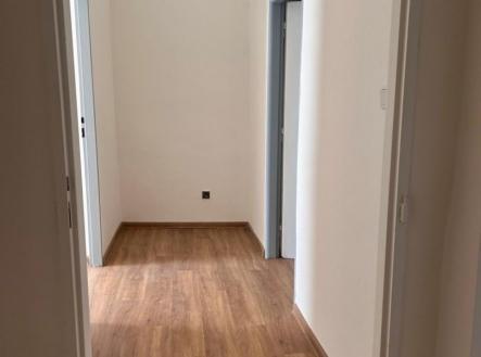 Pronájem bytu, 2+1, 61 m²