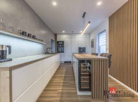 Prodej domu/vily, 291 m²