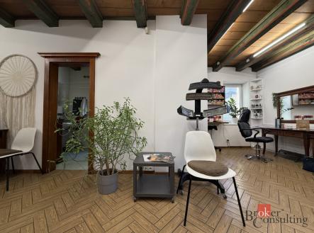 Pronájem komerčního objektu, jiný, 50 m²