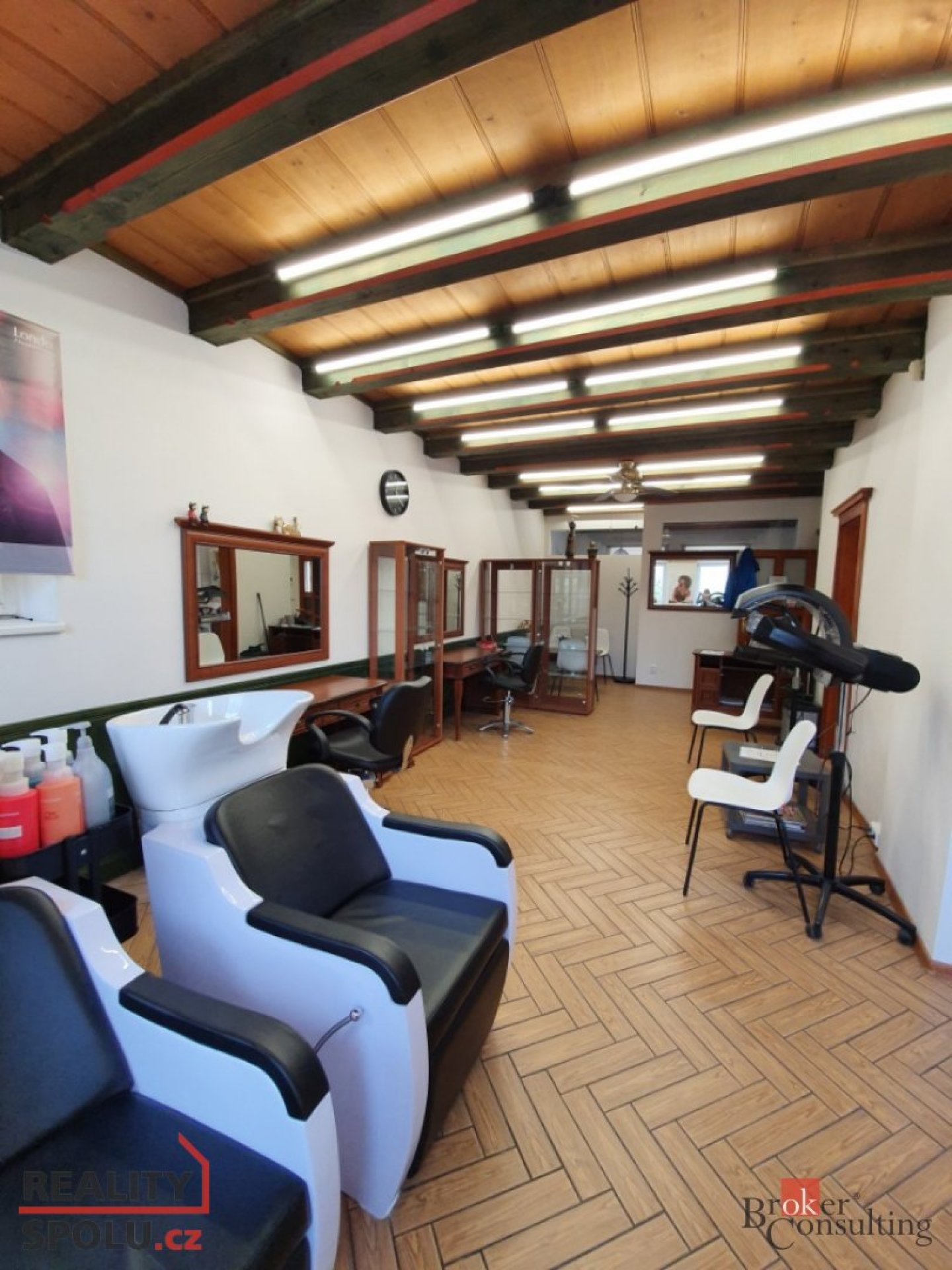 Pronájem kadeřnictví Kočky, Hlučín