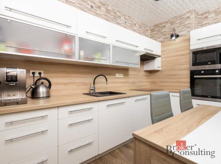 Prodej bytu, 3+1, 72 m²