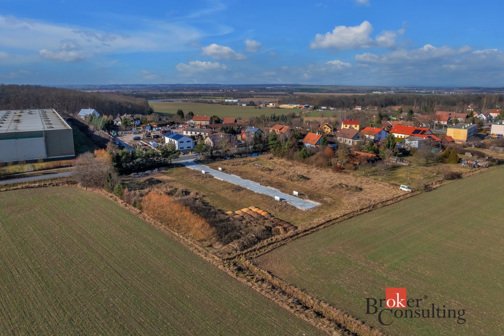 Prodej, pozemky/bydlení, 813 m2, Dobřenice , Hradec Králové [ID 83457]