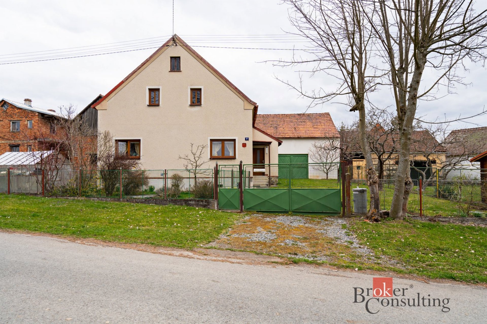 Rodinný dům se zahradou, Nová Ves - Konstantinovy Lázně