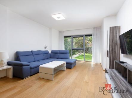 Pronájem bytu, 2+kk, 67 m²