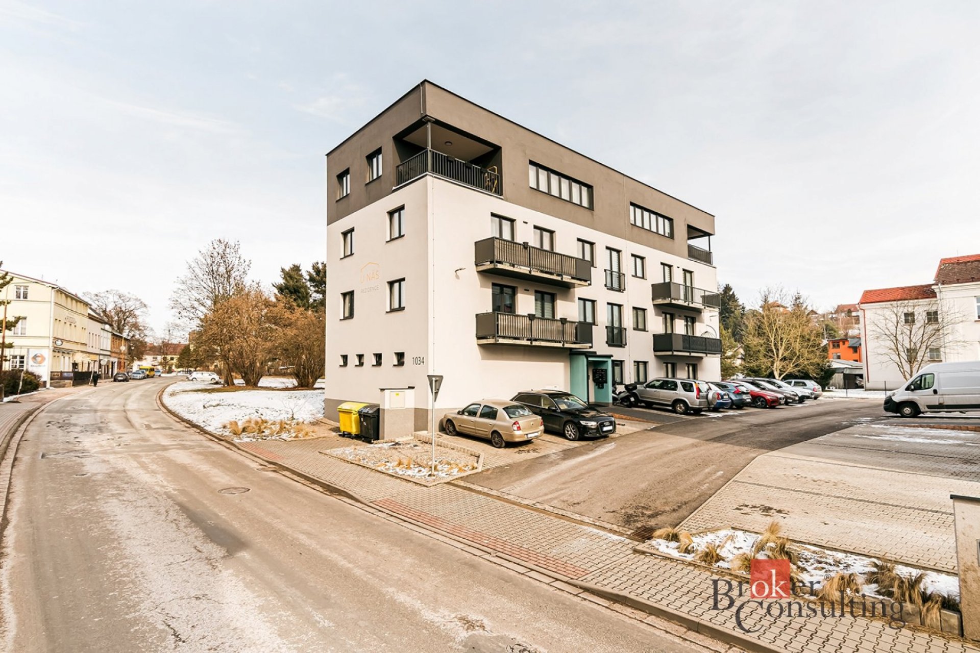 Prodej, byty/3+kk, 70 m2, Husova 1034, 54931 Hronov, Náchod [ID 81863]