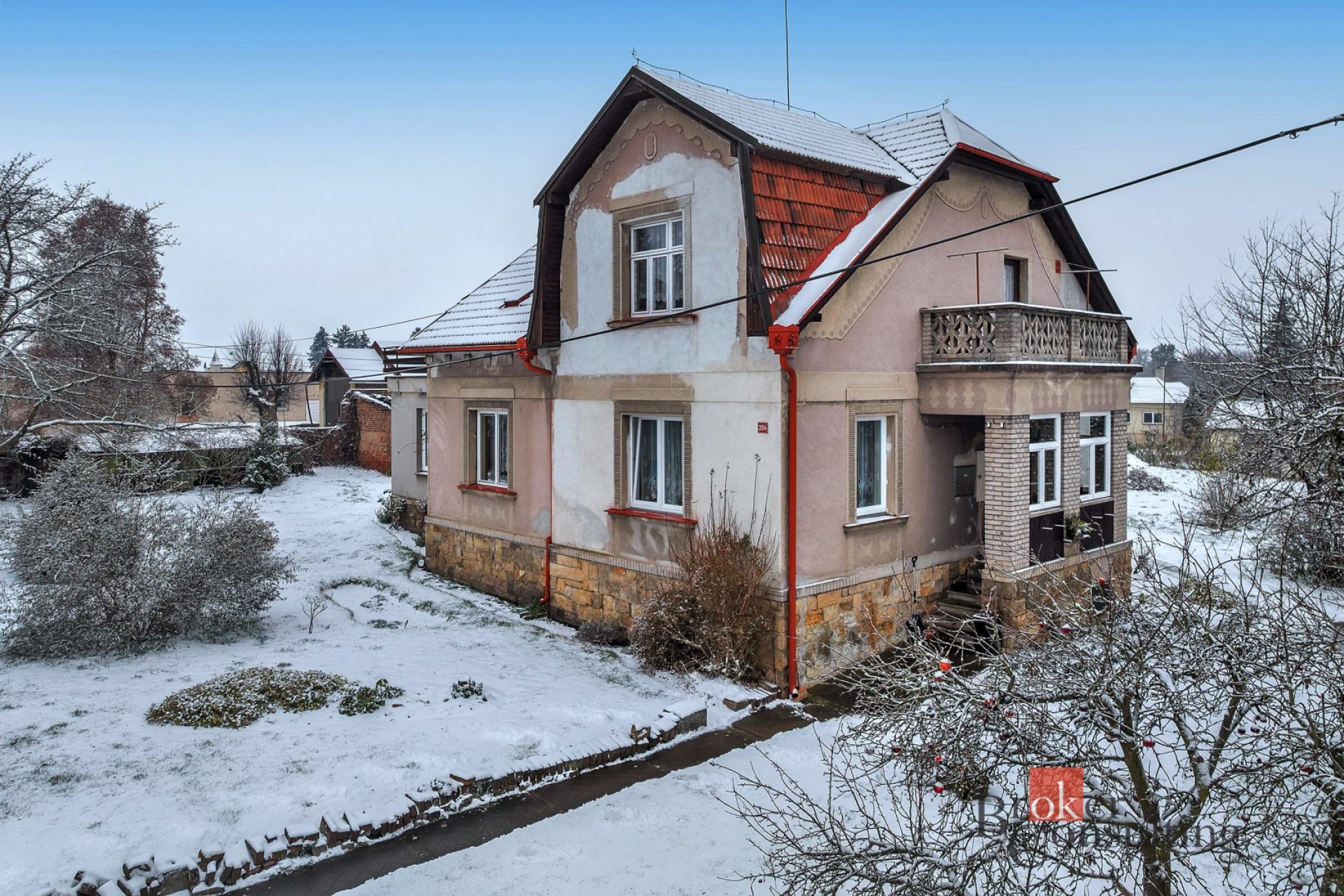 Prodej rodinného domu, 2 byty, pozemek 2837 m², garáž, Vysoké Veselí, okr. Jičín