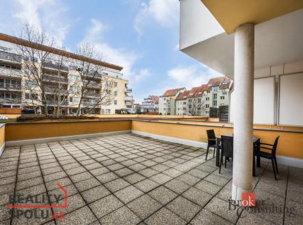 Prodej bytu, 1+kk, 87 m²