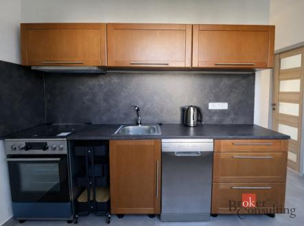 Pronájem bytu, 2+1, 56 m²