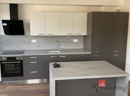 Pronájem bytu, 2+kk, 62 m²