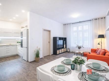 Pronájem bytu, 3+kk, 74 m²