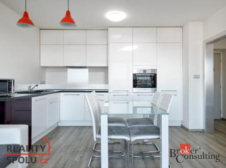 Pronájem bytu, 2+kk, 40,5 m²