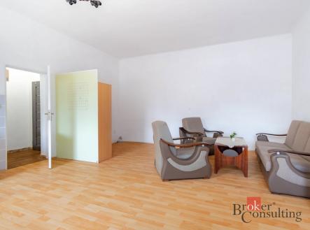 Pronájem bytu, 1+kk, 37 m²