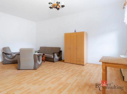 Pronájem bytu, 1+kk, 37 m²