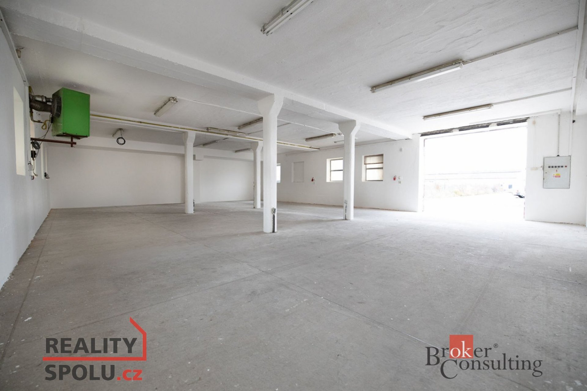 Pronájem, komerční/výroba, 150 m2, Plotiště nad Labem 625, 50301 Hradec Králové, Hradec Králové [ID 