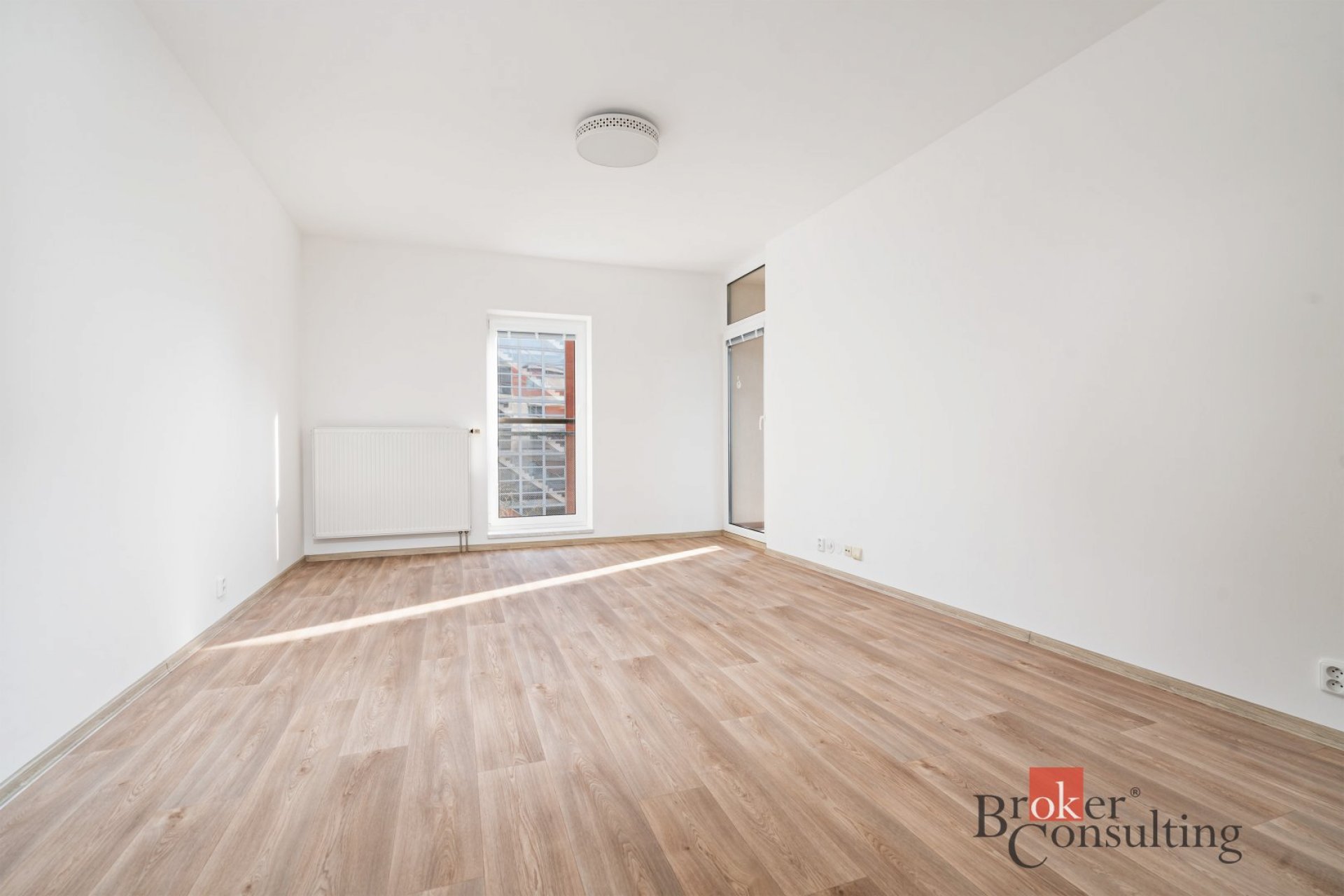 Pronájem byt 2KK s lodžií , ulice Slupská, Plzeň - Sylván