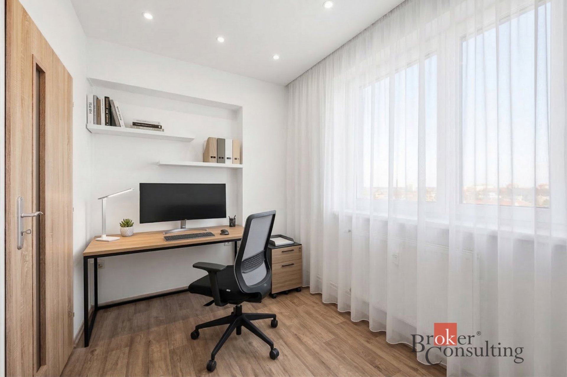 Pronájem, byty/2+kk, 32 m2, třída Bří Čapků 3222/9, 69501 Hodonín, Hodonín [ID 83343]