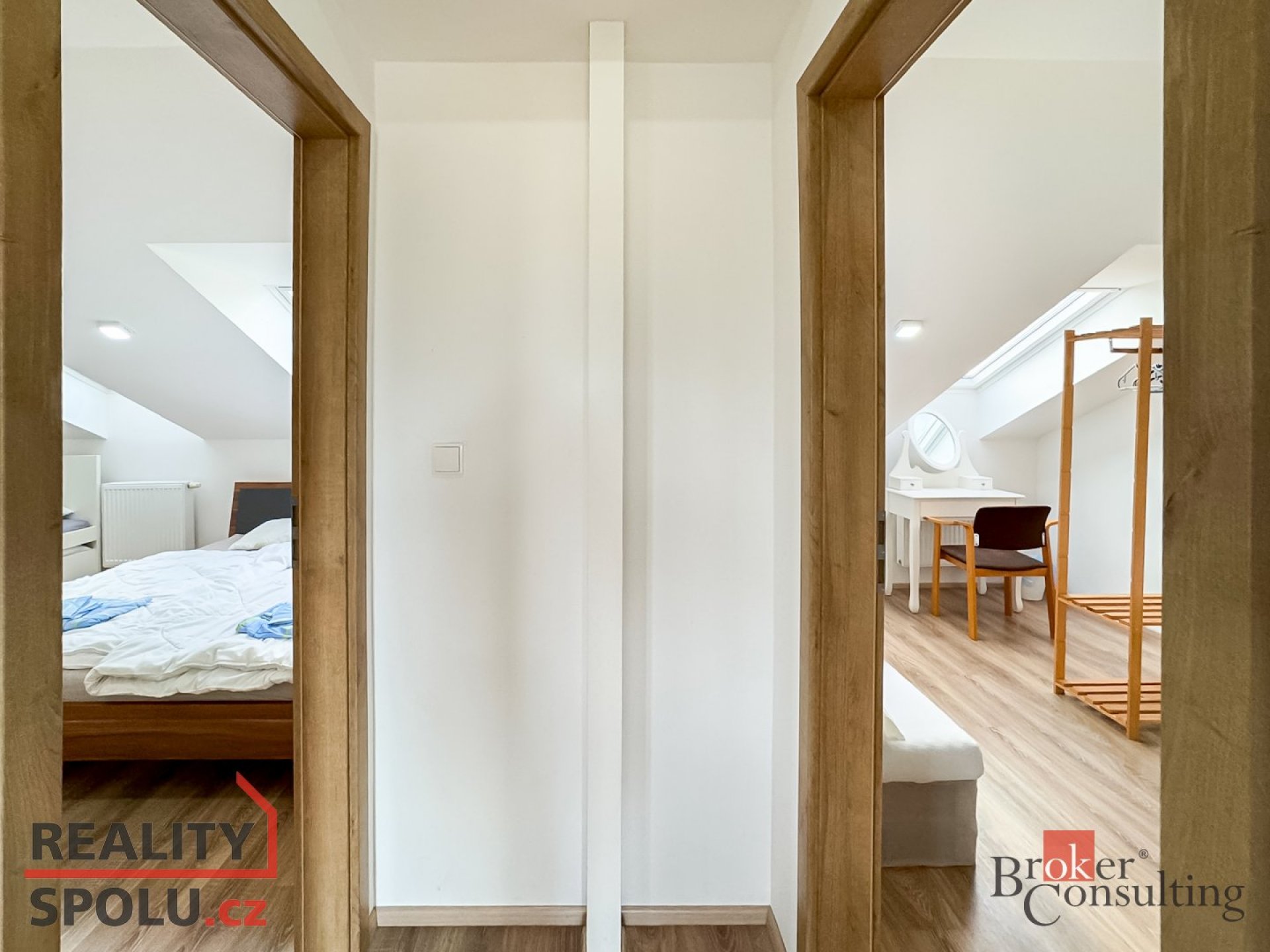 Prodej, byty/4+kk, 160 m2, 67124 Vrbovec, Znojmo [ID 84027]