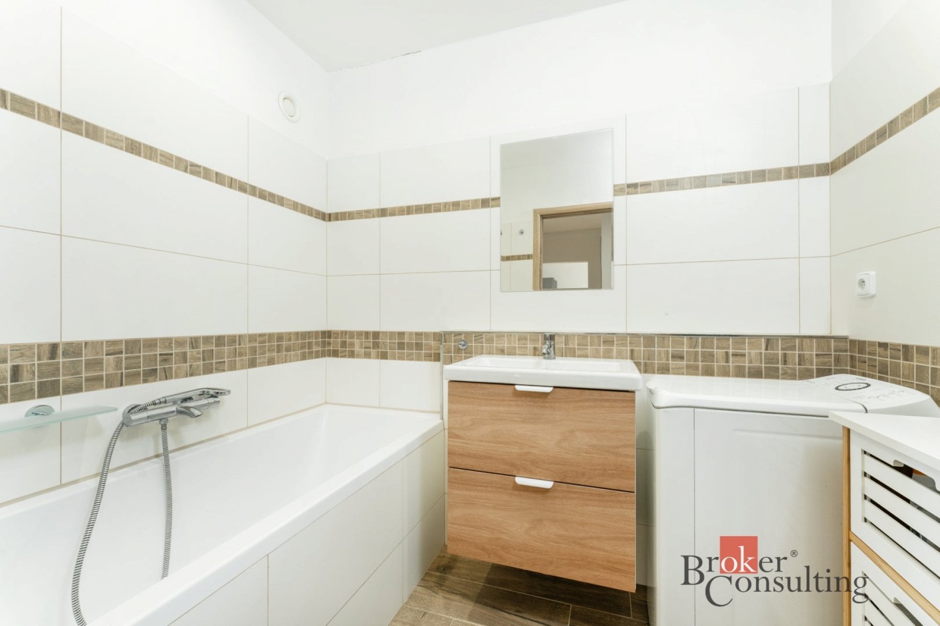 Světlý moderní byt 3+kk, Praha 8 – Bohnice