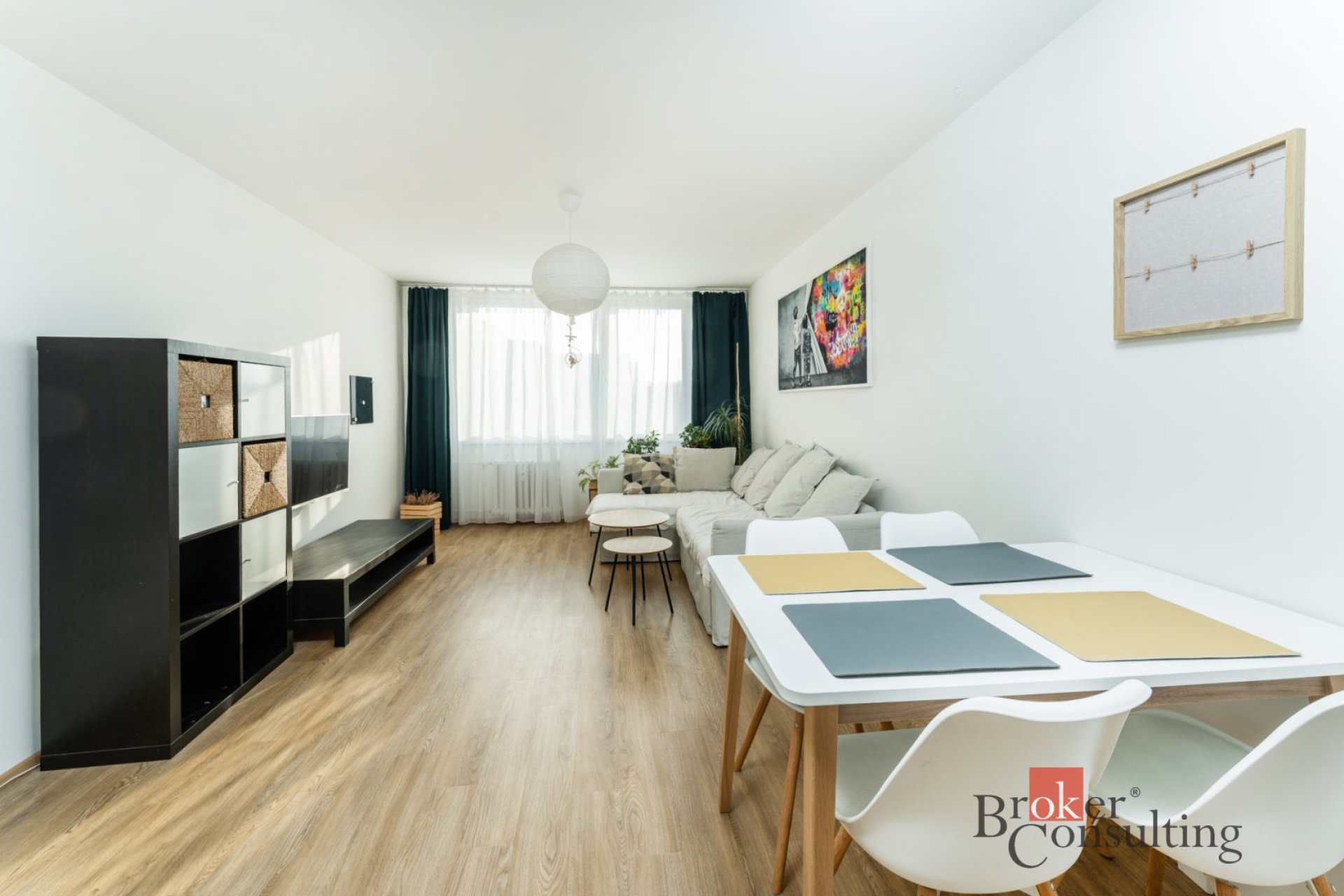 Světlý moderní byt 3+kk, Praha 8 – Bohnice