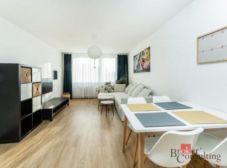 Pronájem bytu, 3+kk, 72 m²