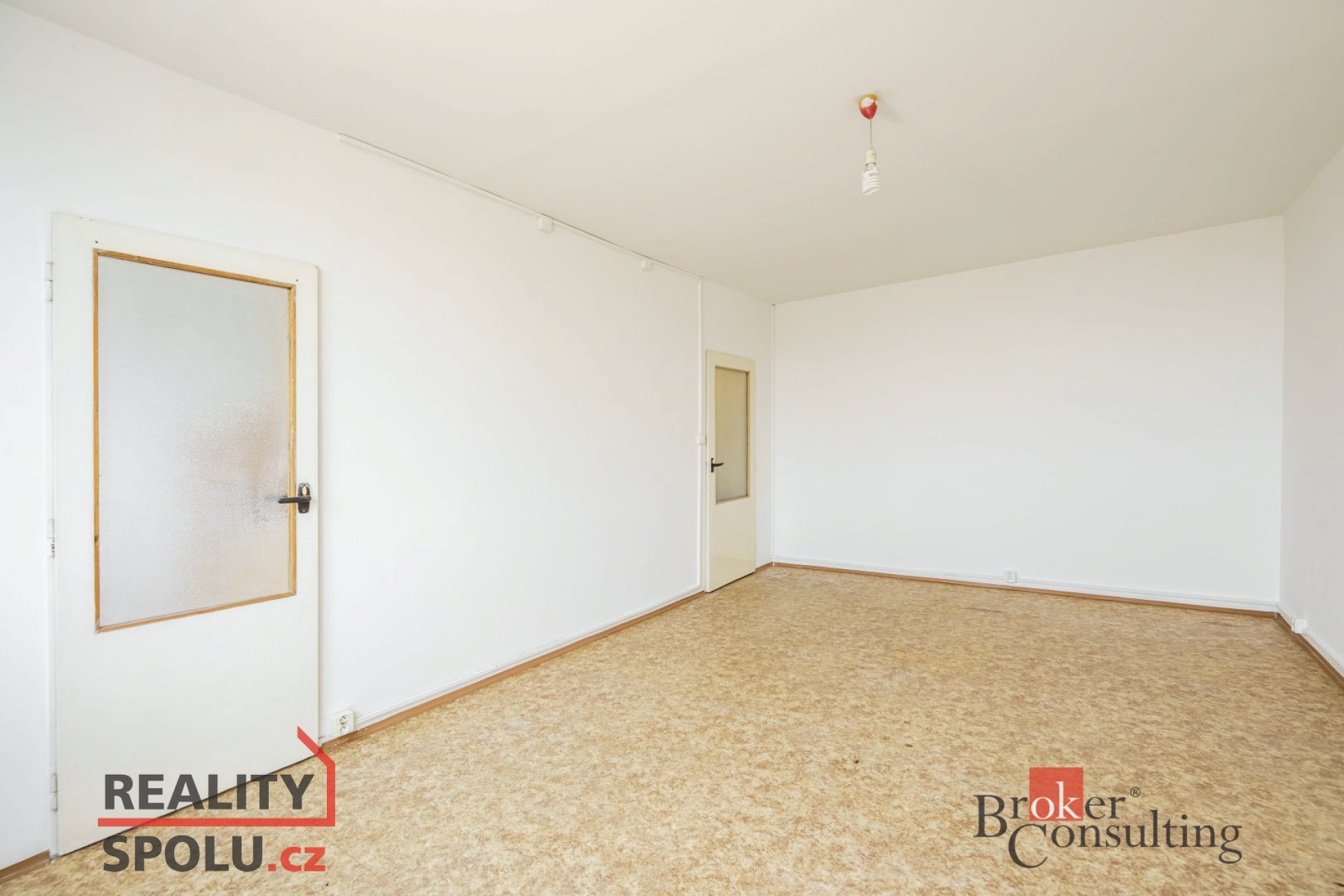 Dlouhodobý pronájem bytu 1+1 v Kobylisích