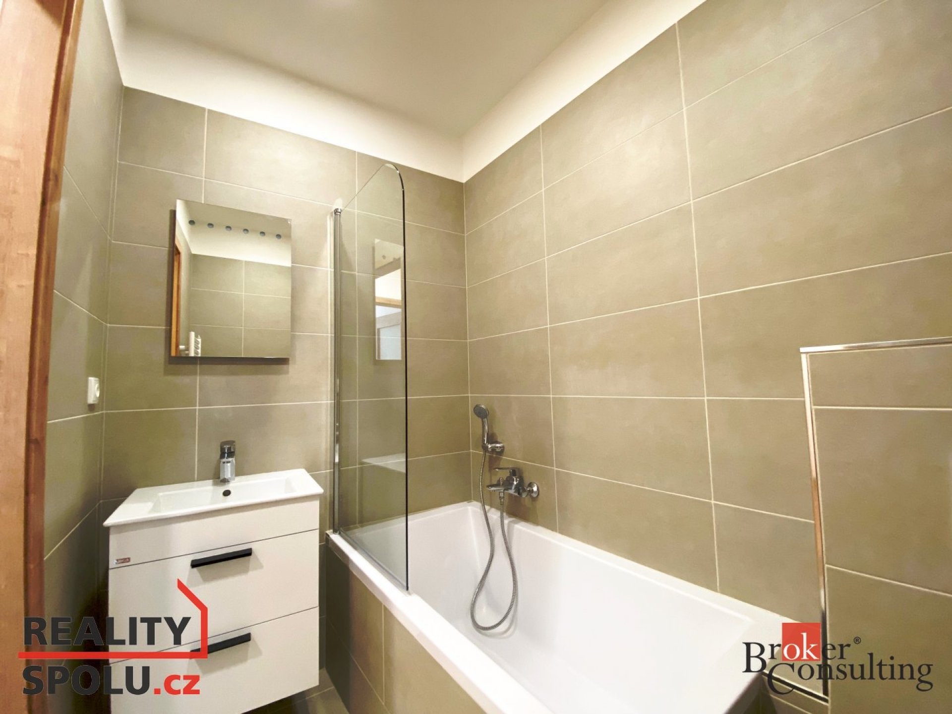 Pronájem, byty/2+1, 63 m2, Kolářská 86/6, Město, 74601 Opava, Opava [ID 84125]