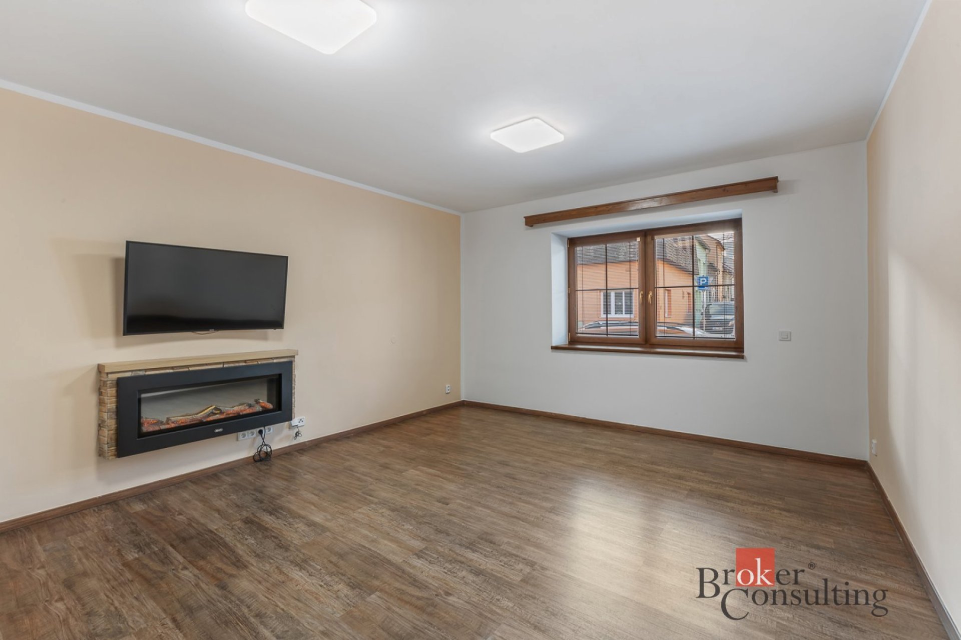 Na prodej byt 1+1, 43 m2 + 22 m2 terasa, Bořivojova ul, Rakovník