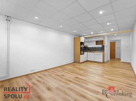 Pronájem bytu, 1+kk, 33 m²